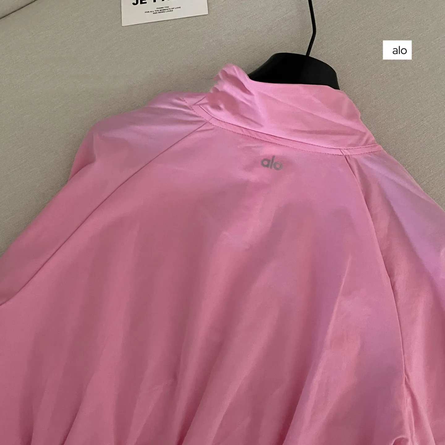 『S-L』テニス風 クール フィットカット 軽量 通気性生地 UVカット シルエット強調 アウター