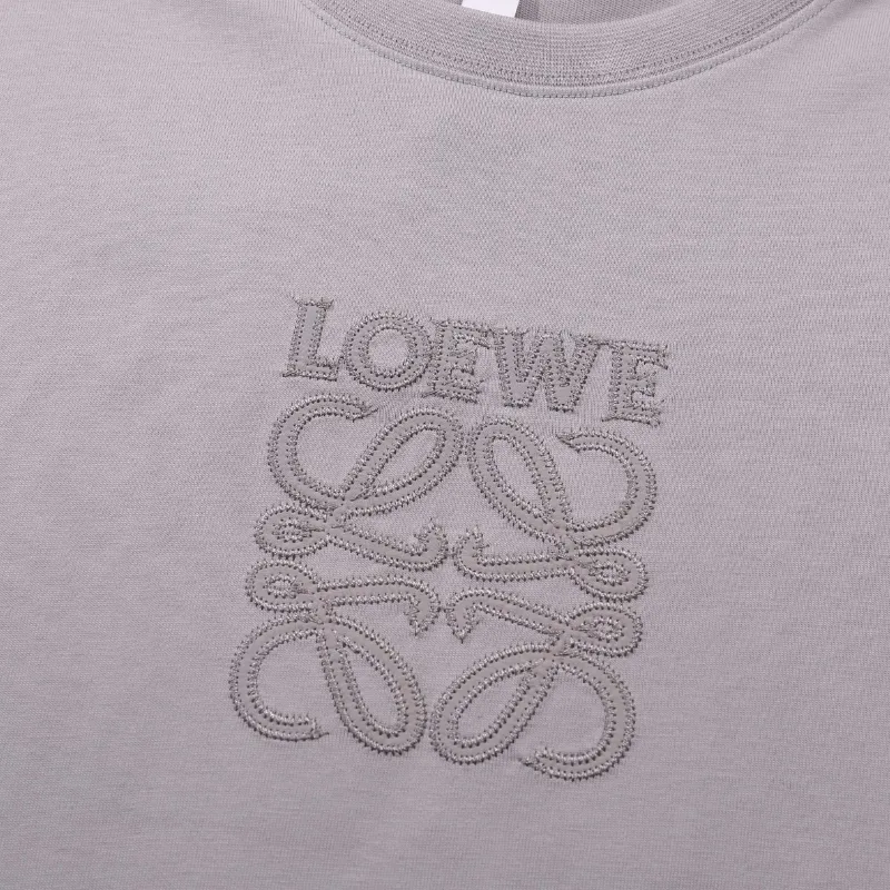 『XS-L』気質満点 安定感抜群 日常 無地 刺繍 ゆったり オーバーサイズ Ｔシャツ