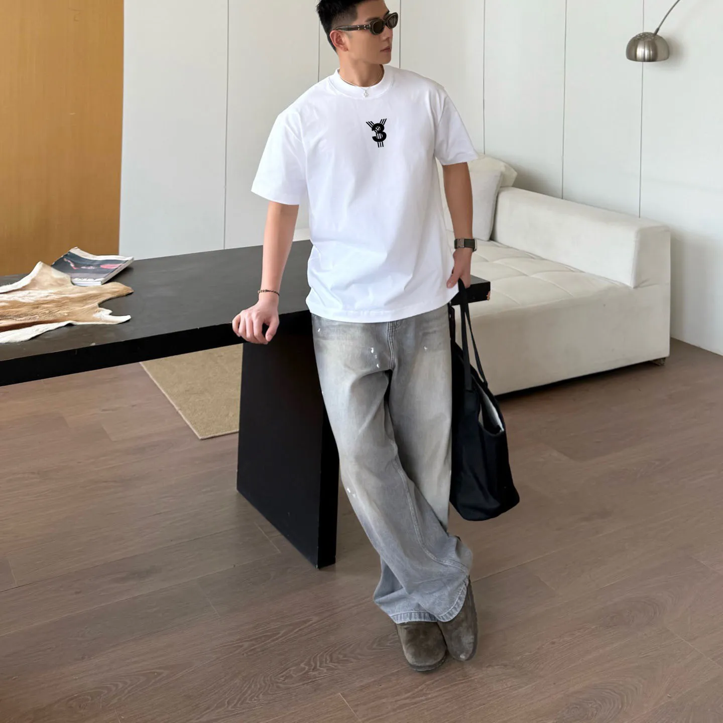 『S-4XL』季節を先取り プレミアム素材使用 特別感のある一品 ストリート系 立体感のある Tシャツ