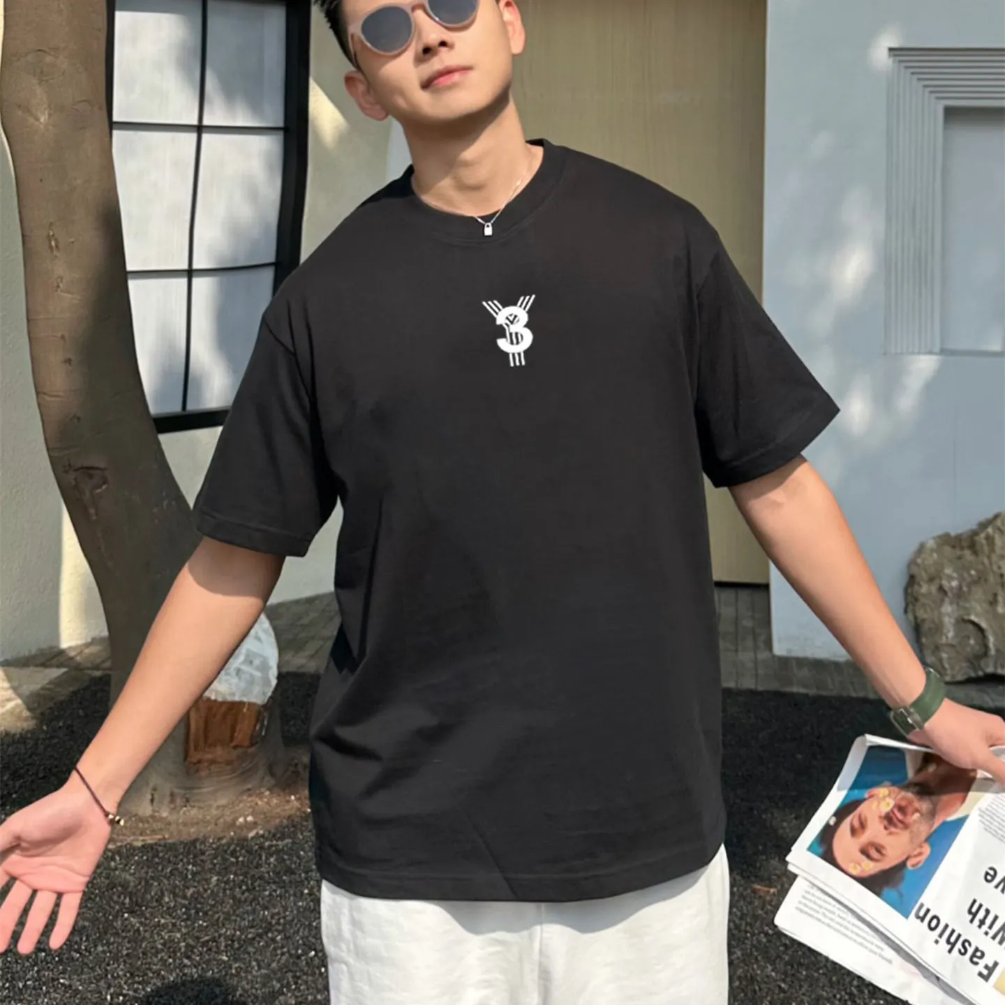 『S-4XL』季節を先取り プレミアム素材使用 特別感のある一品 ストリート系 立体感のある Tシャツ