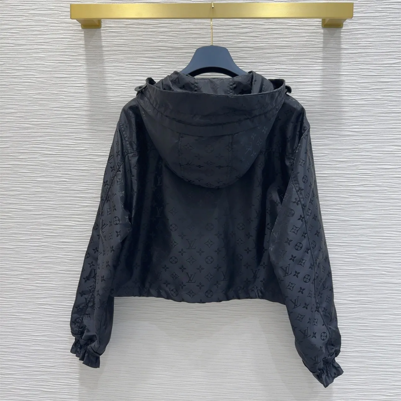 『S-L』大人気 着回し最強 高級感 テクスチャー 立体 裁断 上品 おしゃれ UVカット アウター