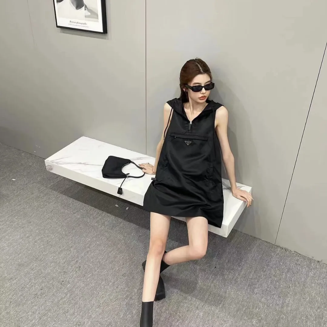 『S-L』魅力的 おしゃれ 着瘦せ ファッション クール トレンド ノースリーブ ストレートスカート ワンピース