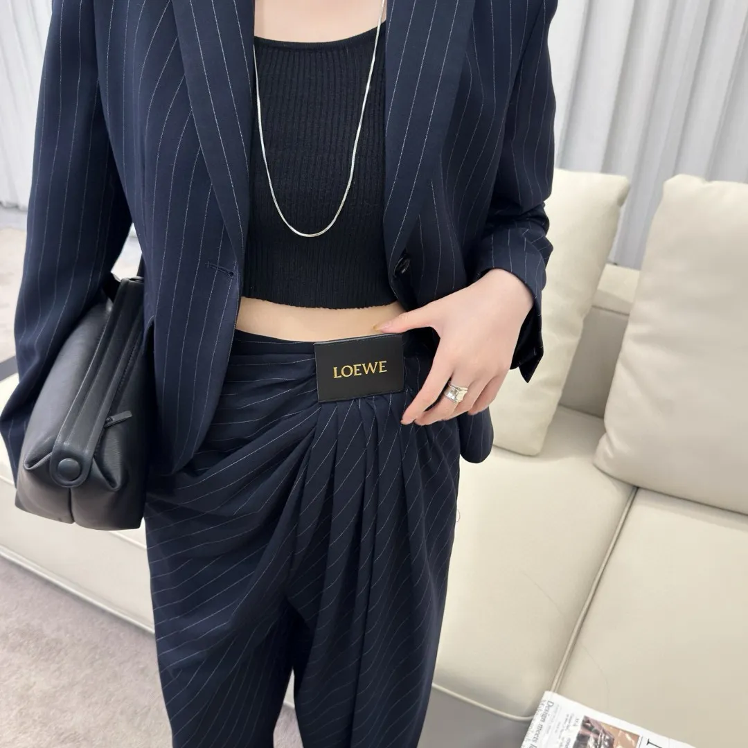 『S-L』美人度アップ 高級感 セレブリティ折り襟 ゆったりストライプ アウター/パンツ