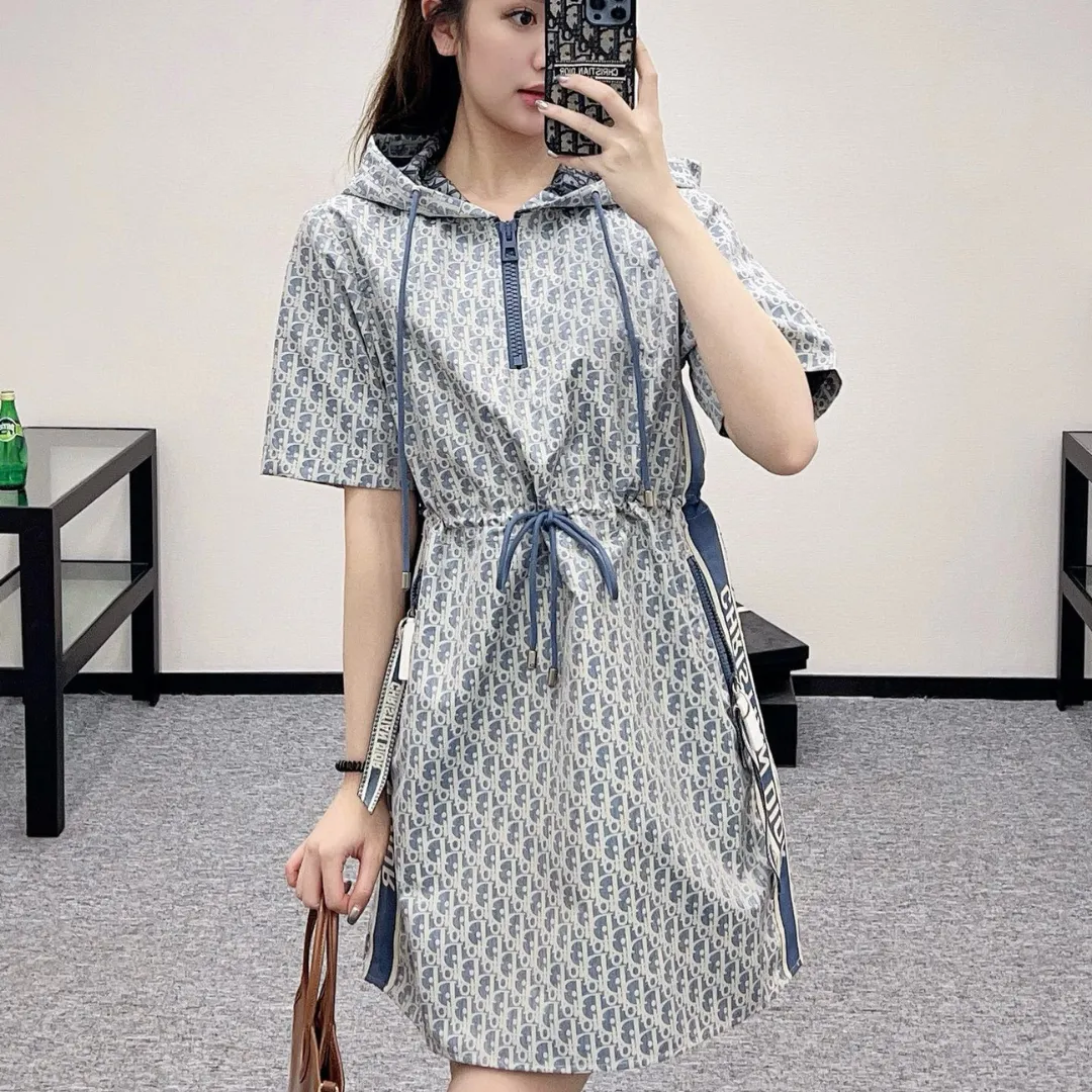 『S-L』おすすめ 大人の定番  トレンド ファッション  フード付き リボン付け スリム ワンピース