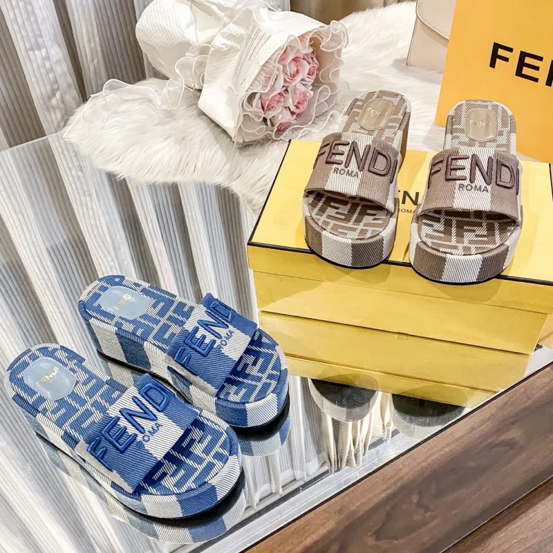 『35-40』大人らしい トレンド 高品質 快適フィット クラシック 脱ぎ履き簡単 スリッパ
