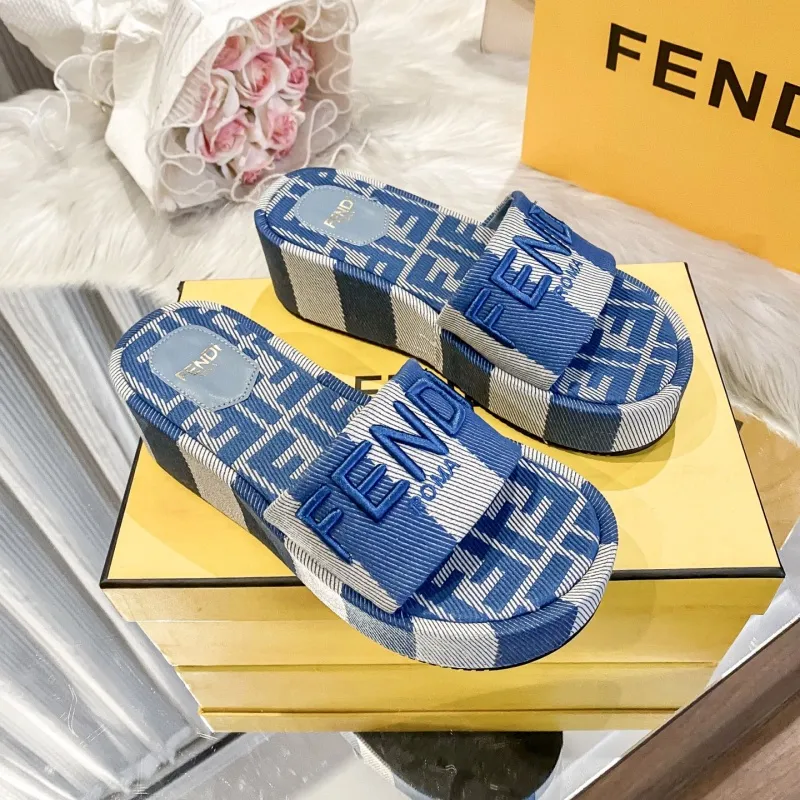 『35-40』大人らしい トレンド 高品質 快適フィット クラシック 脱ぎ履き簡単 スリッパ