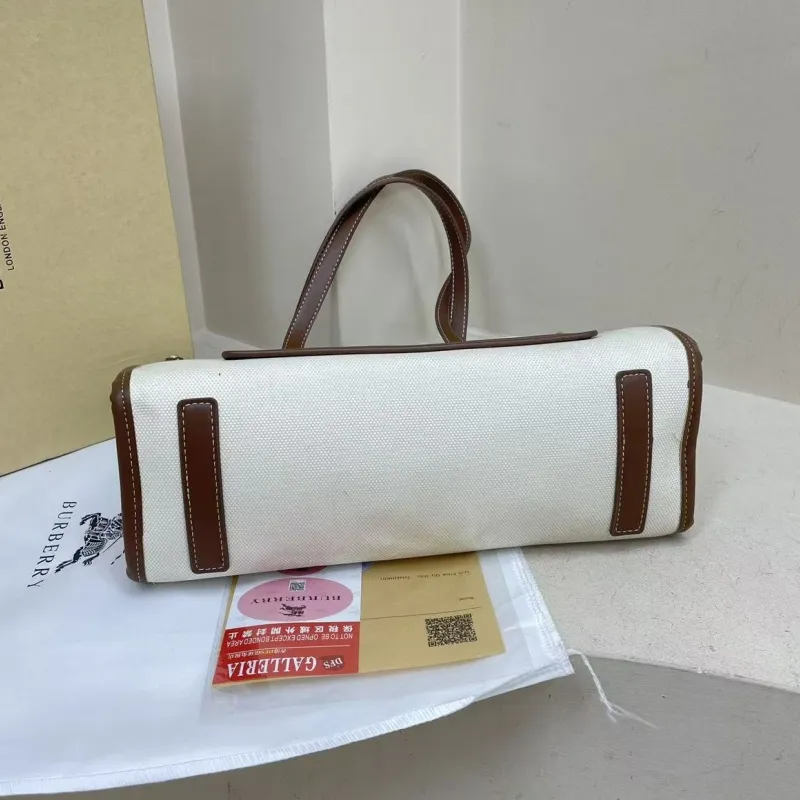 超人気商品トレンド シンプル 高品質 大容量 合わせやすい  モダン ショルダーバッグ