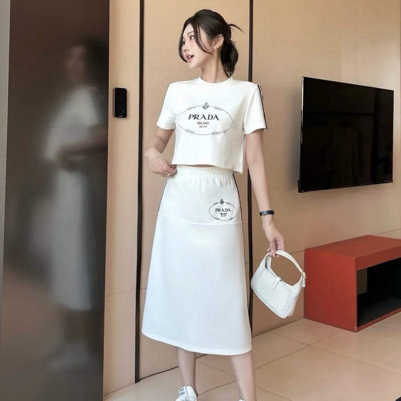 『M』 優しい雰囲気 カジュアル Aライン 着瘦せ  大人らしい 好感度UP  セットアップ