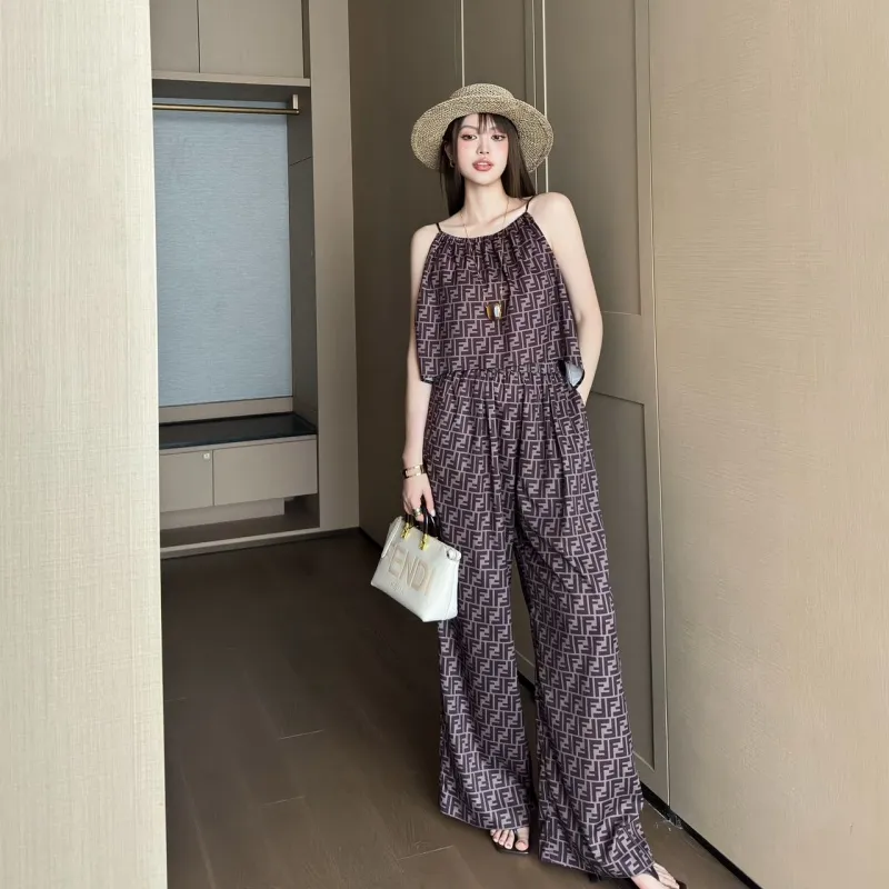 『M』 優しい雰囲気 カジュアル Aライン 着瘦せ  大人らしい 好感度UP  セットアップ