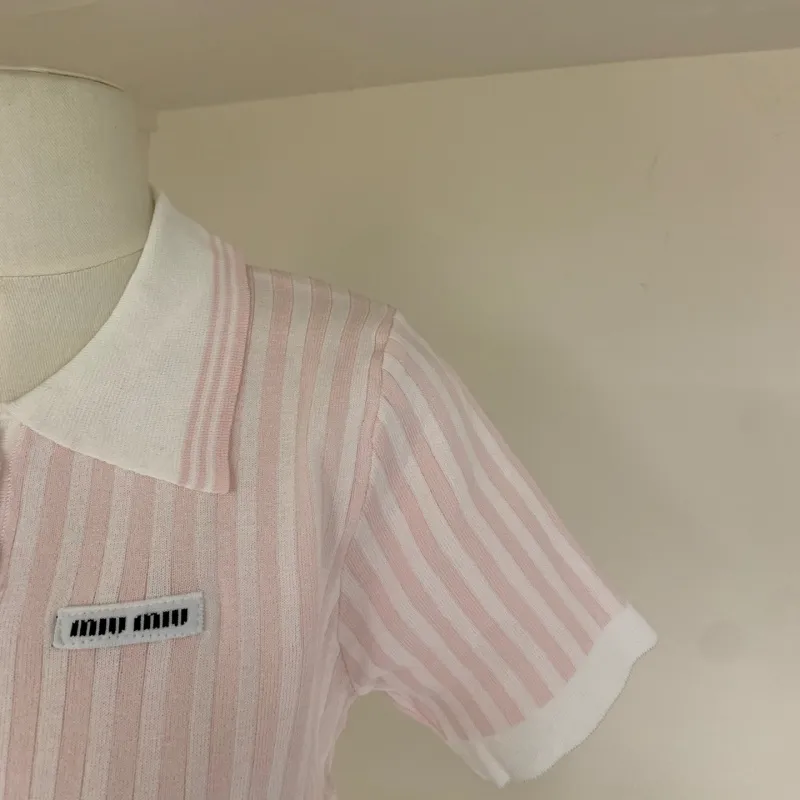 『S-L』美人度アップ ストライプ  気質満点 優しい雰囲気 絶対欲しい 高級感 Tシャツ