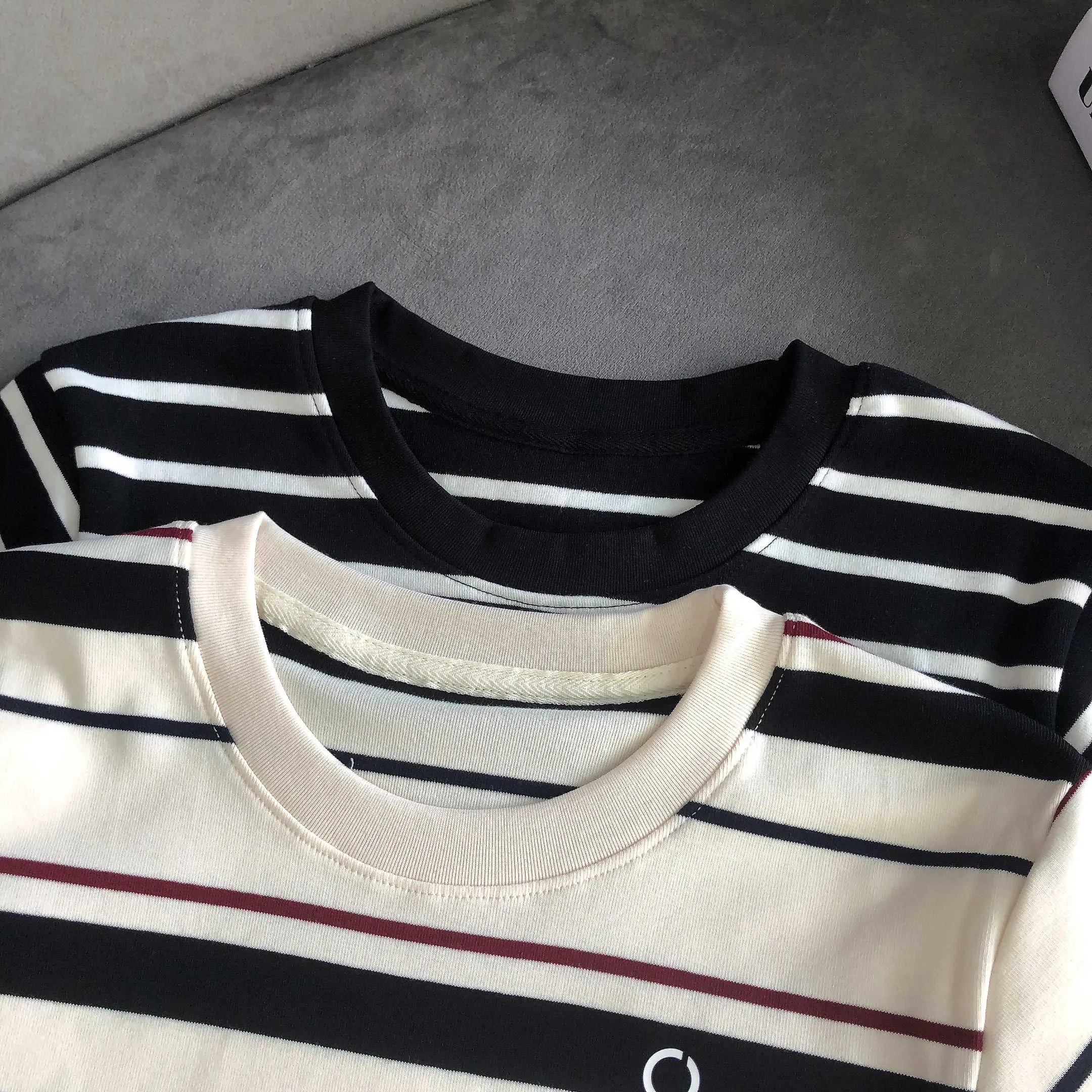 『S-L』大人気 話題沸騰中 気質満点 快適 ラウンドネック ボーダー柄 Tシャツ