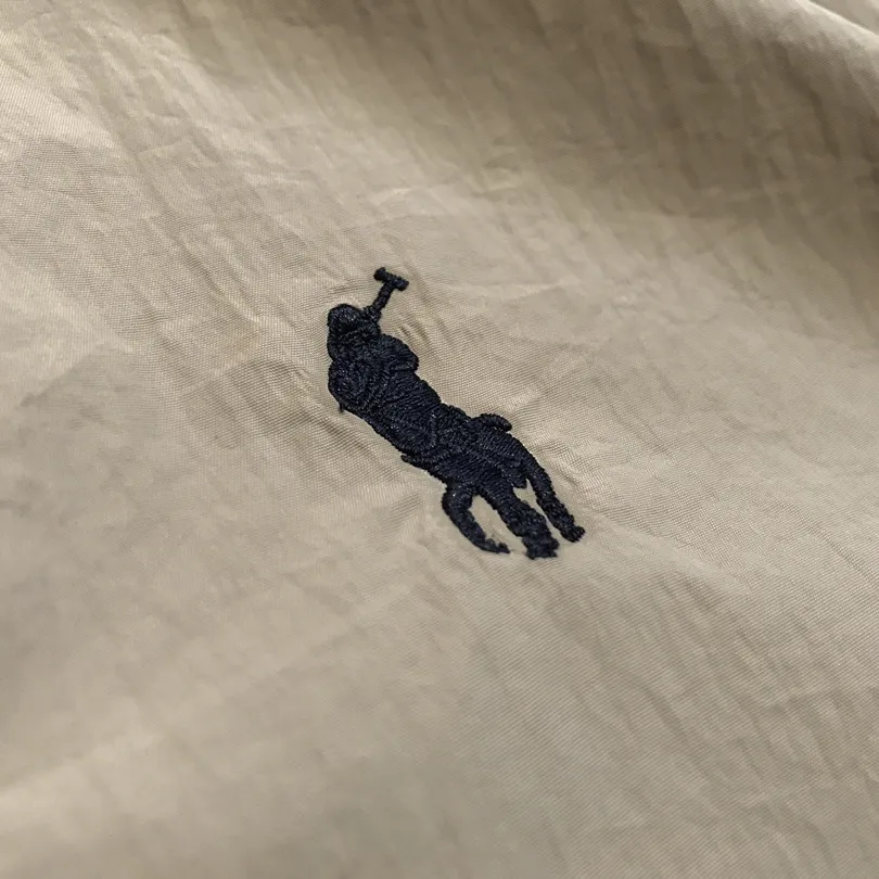 『フリーサイズ』激売れ中 元気いっぱい 優しい雰囲気 カジュアル 刺繍 ジッパー セットアップ