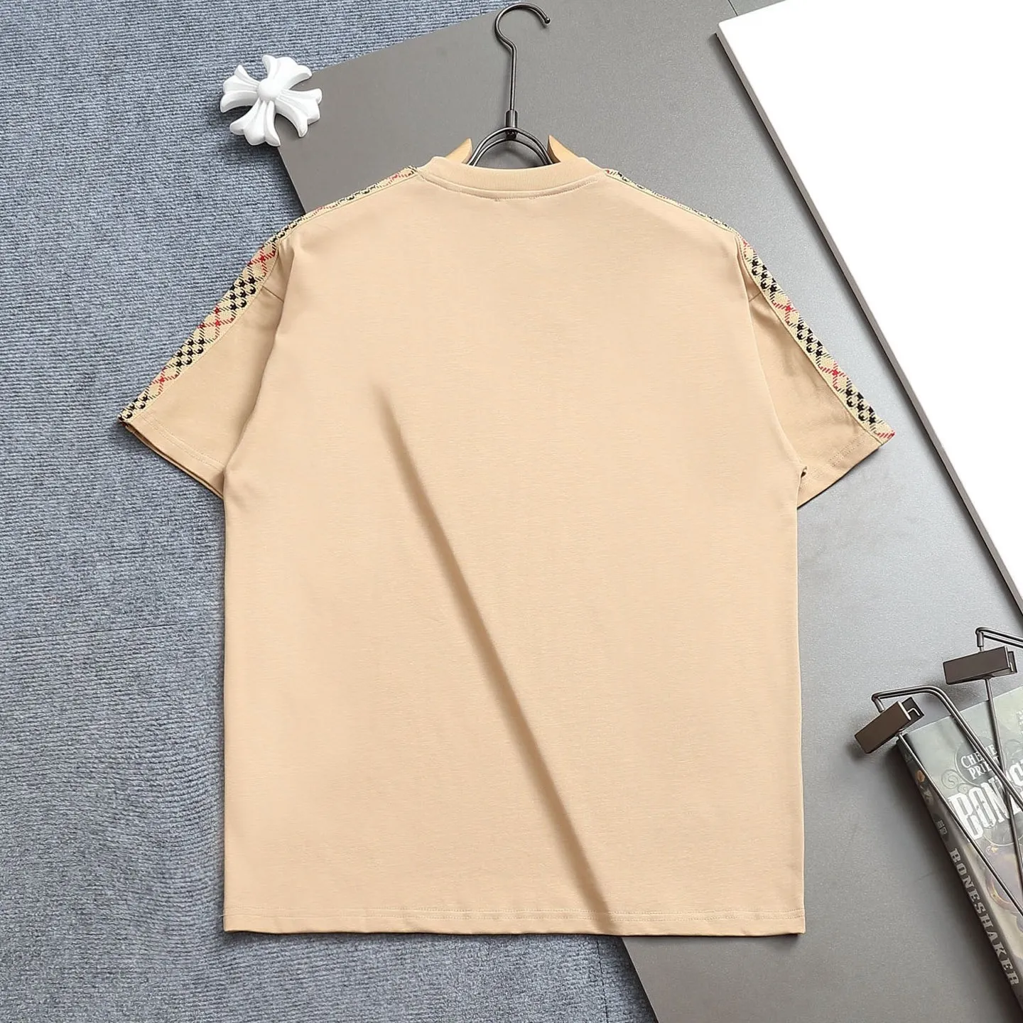 『XS-L』大人の定番 三色選べる クラッシック高級感 Tシャツ