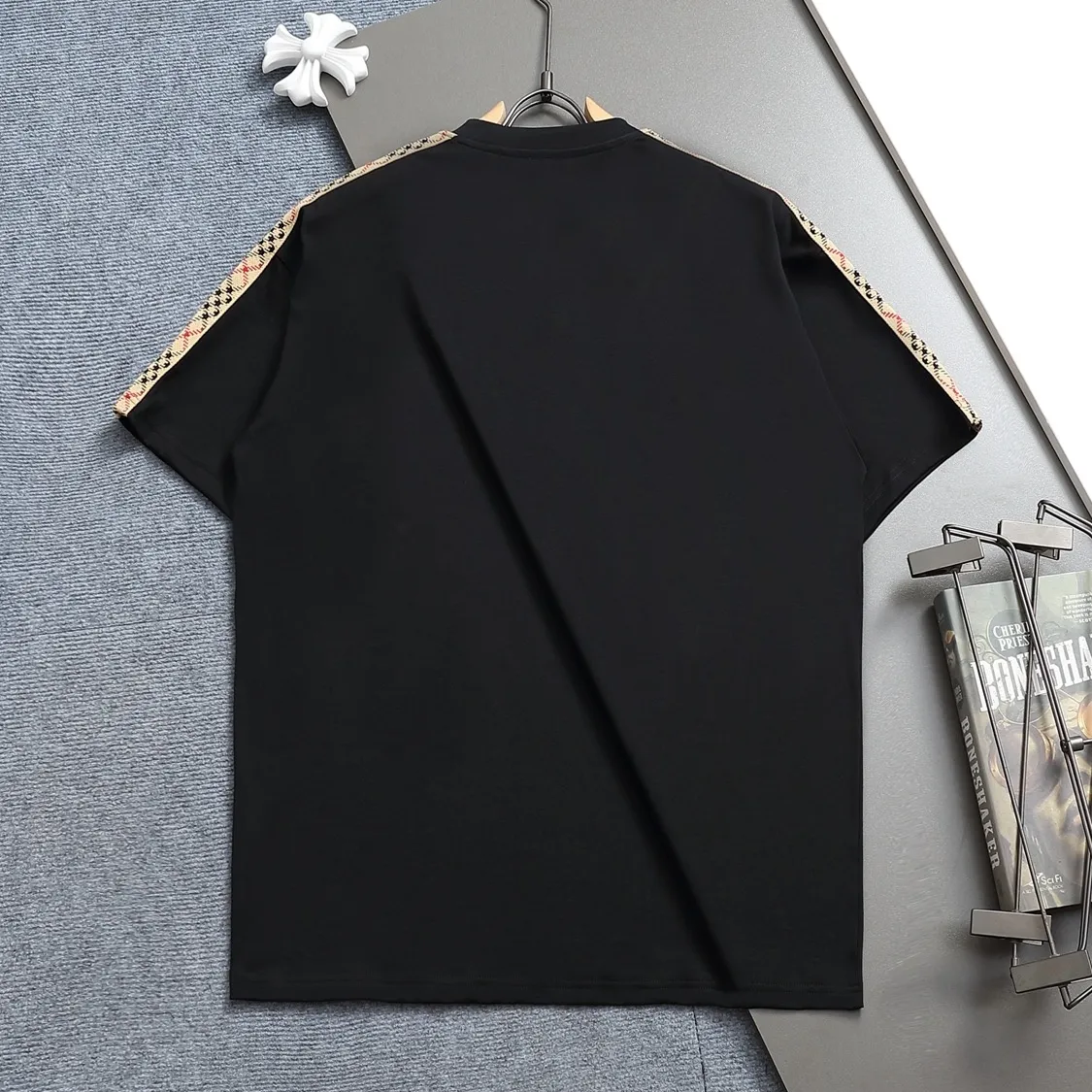 『XS-L』大人の定番 三色選べる クラッシック高級感 Tシャツ