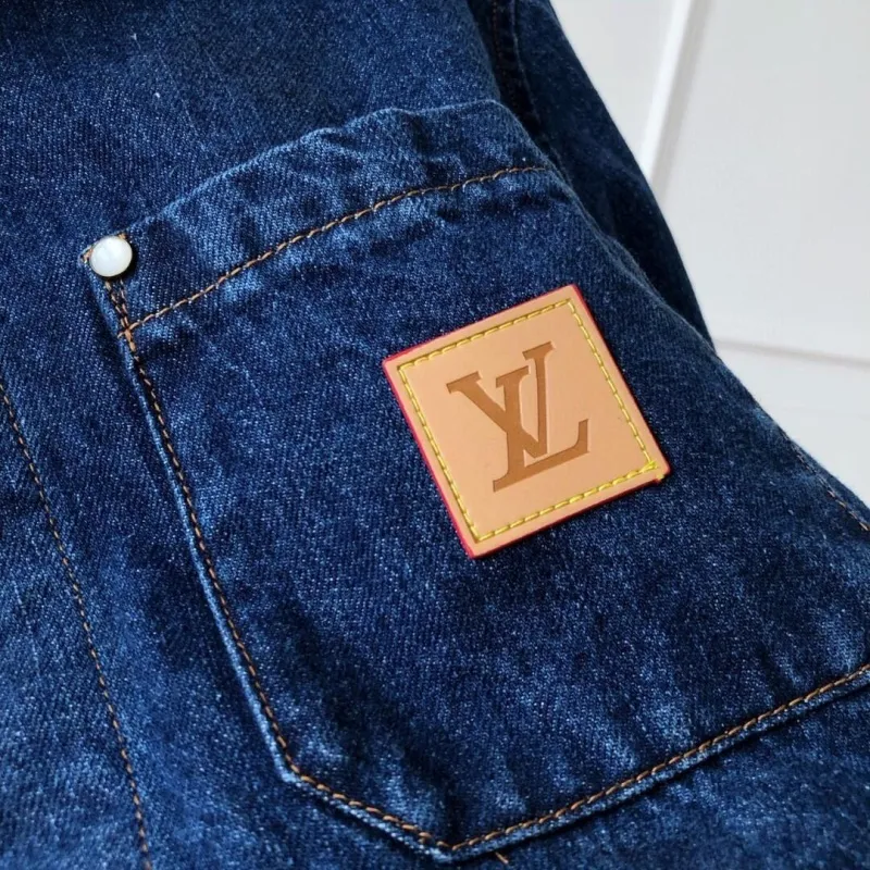 『S-XL』特別仕様 極細刺繍 高級感 着心地良い 最愛の一着  シャツ
