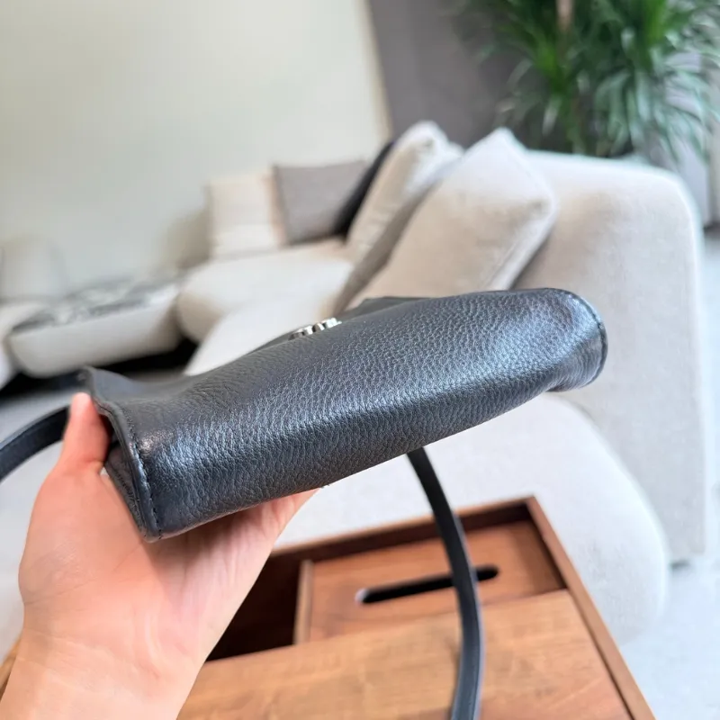 今季も大流行 売れ切れ必至 ミニ モード 定番 ヴィンテージ ショルダーバッグ