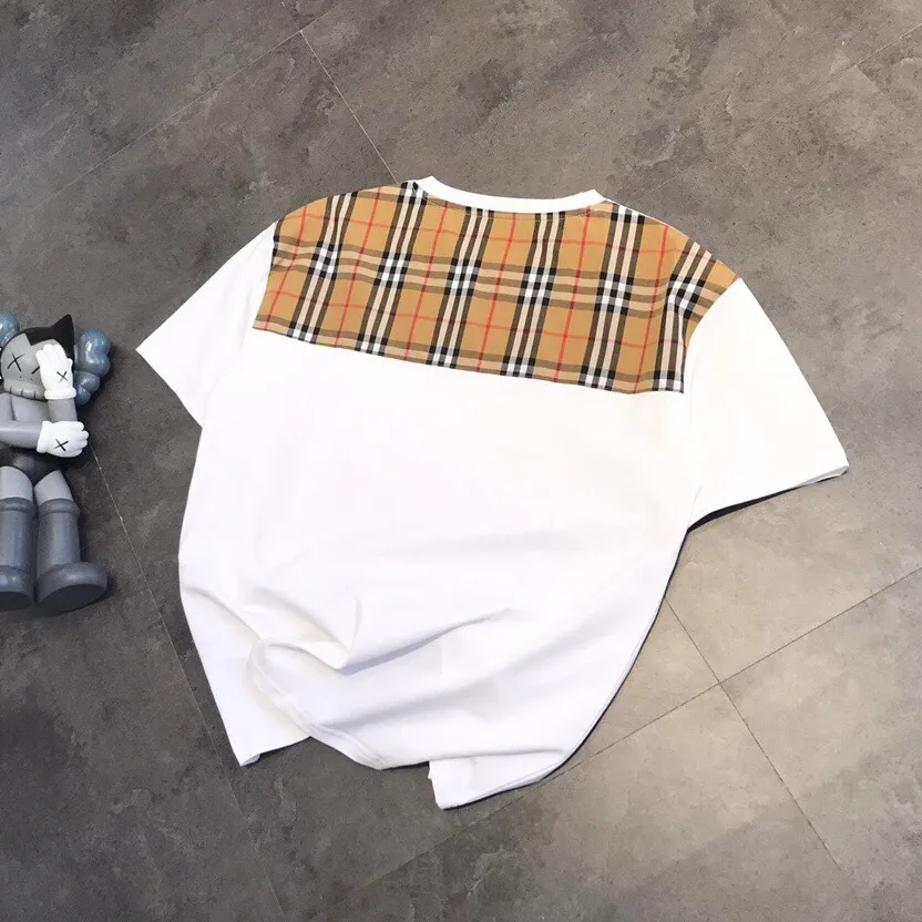 『M-XL』オーバーサイズ 軽やかな着心地 カジュアル  ポケット付き Tシャツ