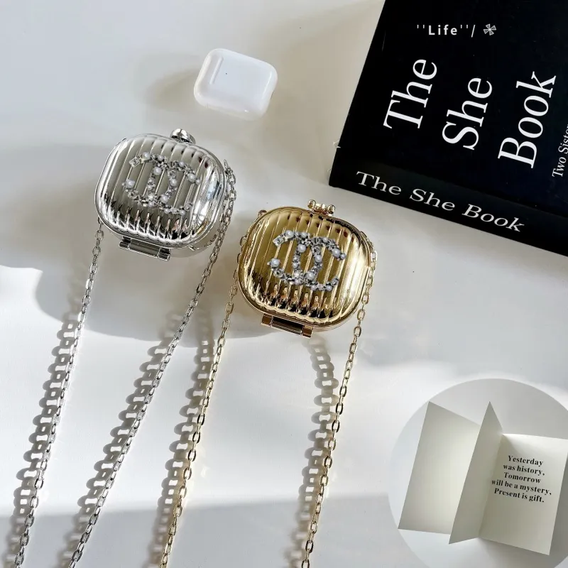 高品質 フェミニン クロスボディバッグ