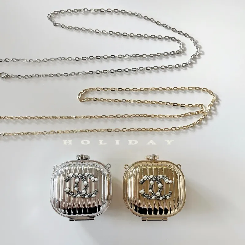 高品質 フェミニン クロスボディバッグ