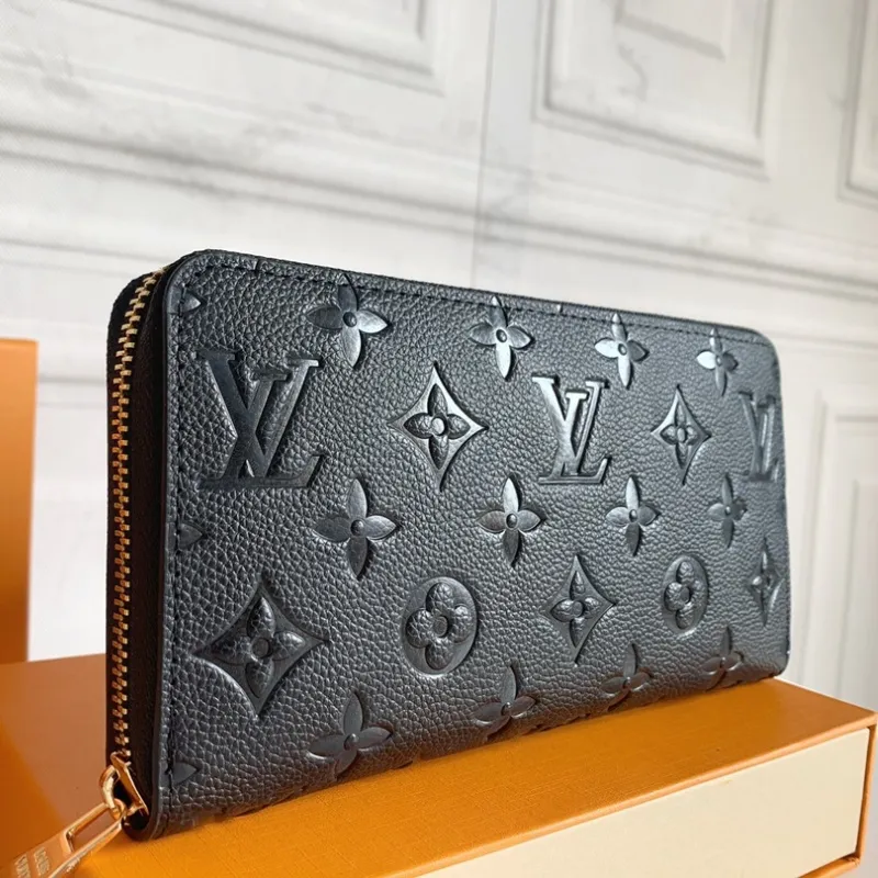 人気上昇中 質感のいい エレガント 高品質 収納力抜群 繊細 通勤 財布