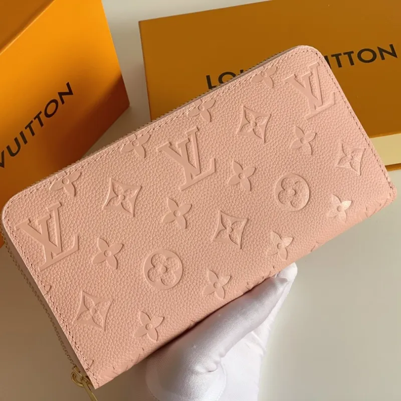 人気上昇中 質感のいい エレガント 高品質 収納力抜群 繊細 通勤 財布