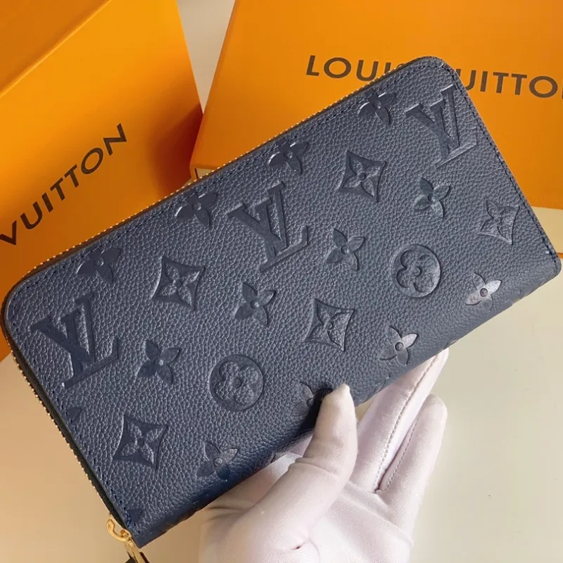 人気上昇中 質感のいい エレガント 高品質 収納力抜群 繊細 通勤 財布