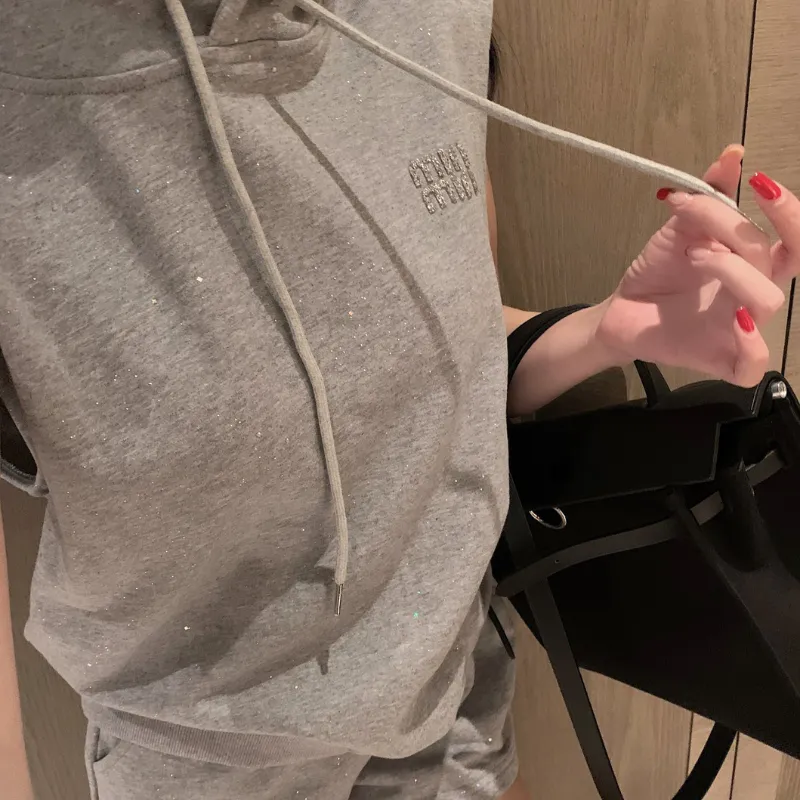 『S-L』大活躍 超人気商品 ノームコア ノースリーブ フード付き セットアップ-副本