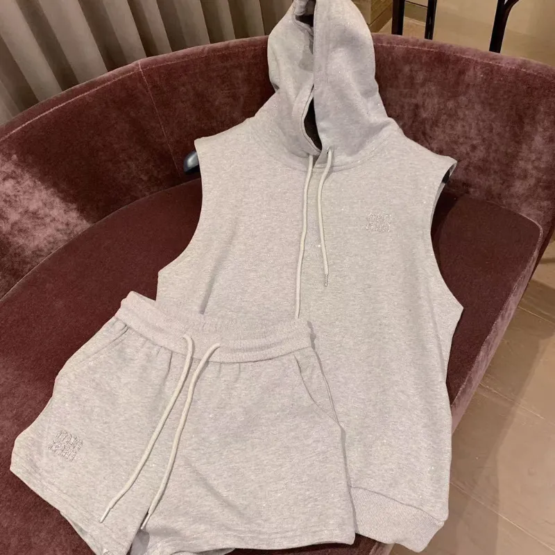 『S-L』大活躍 超人気商品 ノームコア ノースリーブ フード付き セットアップ-副本