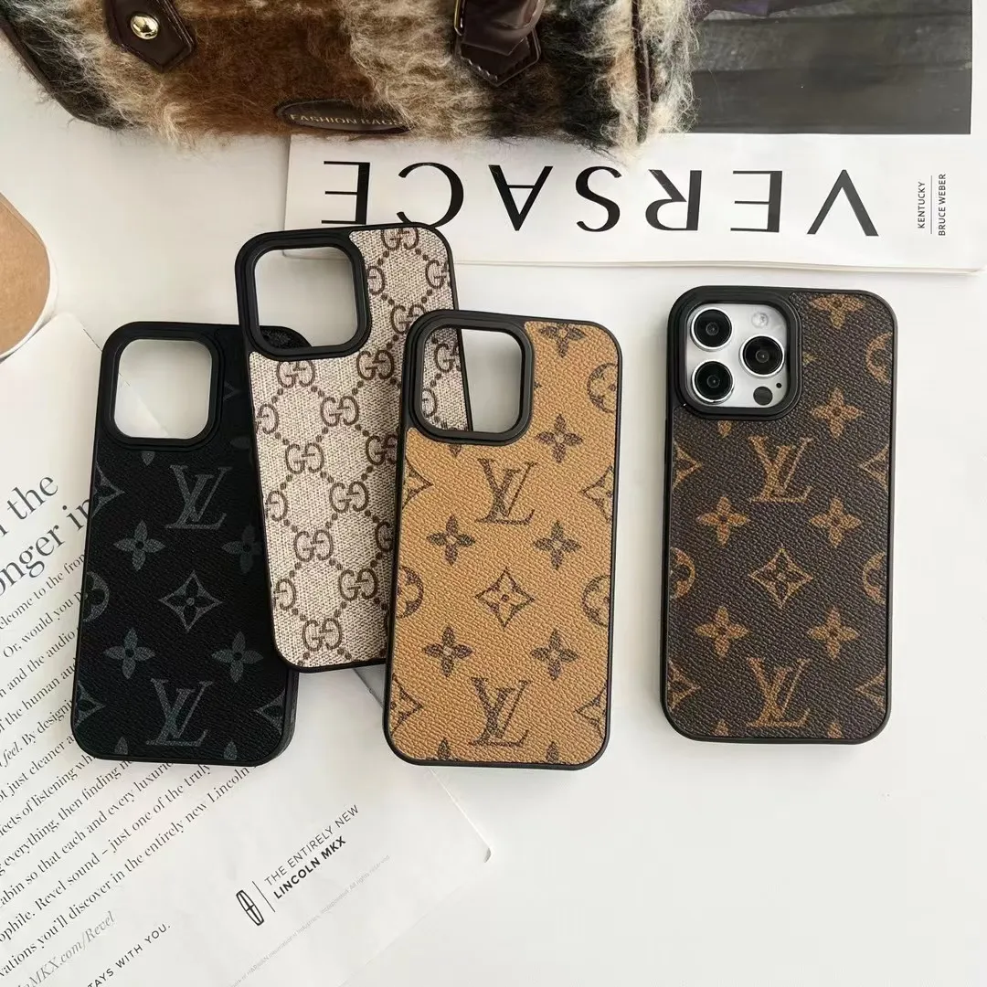 多色展開 シンプルで飽きのこないデザイン 軽量 スマホケース