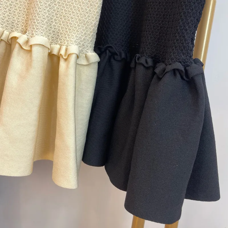『 フリーサイズ』超人気商品 女子マスト 大注目 キレカジ フリル ニット ワンピース