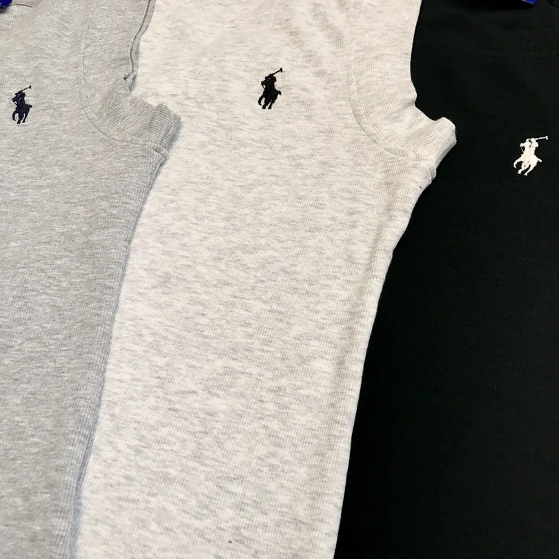 『M-L』三色選べる 刺繍入り シンプル 大人の定番 通気性 タンクトップ