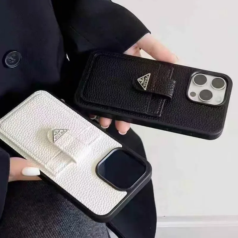 見逃し厳禁 モード 高級感のある雰囲気 控えめな贅沢 スマホケース