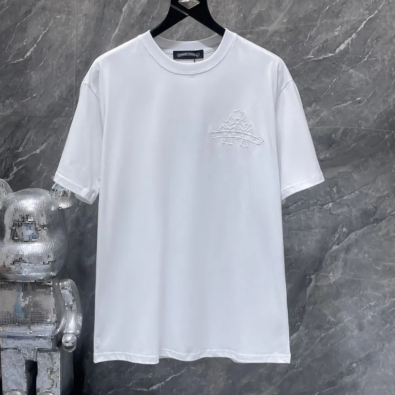 『S-XL』雑誌掲載商品 真空刺繍 重厚な刺繍 大きなパターン Tシャツ