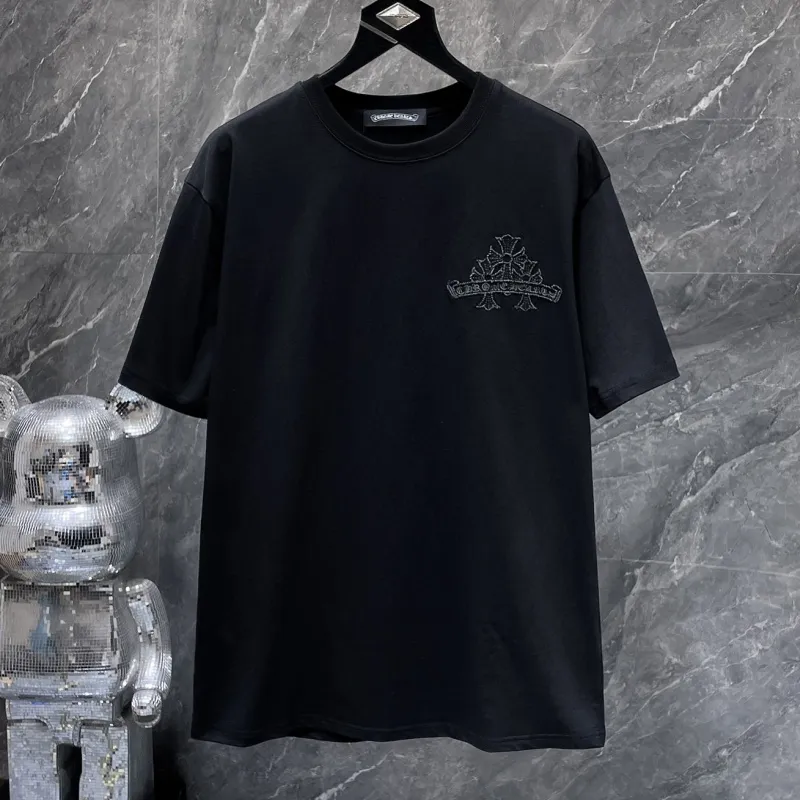 『S-XL』雑誌掲載商品 真空刺繍 重厚な刺繍 大きなパターン Tシャツ
