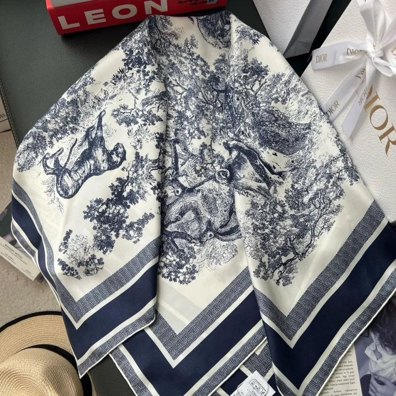 超人気商品 美人度アップ 好感度100％ エレガント 軽量  柔らかい  スカーフ